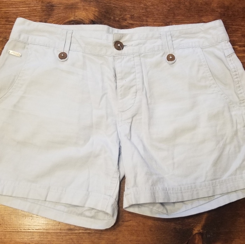 Mountain Hardware Women's Shorts